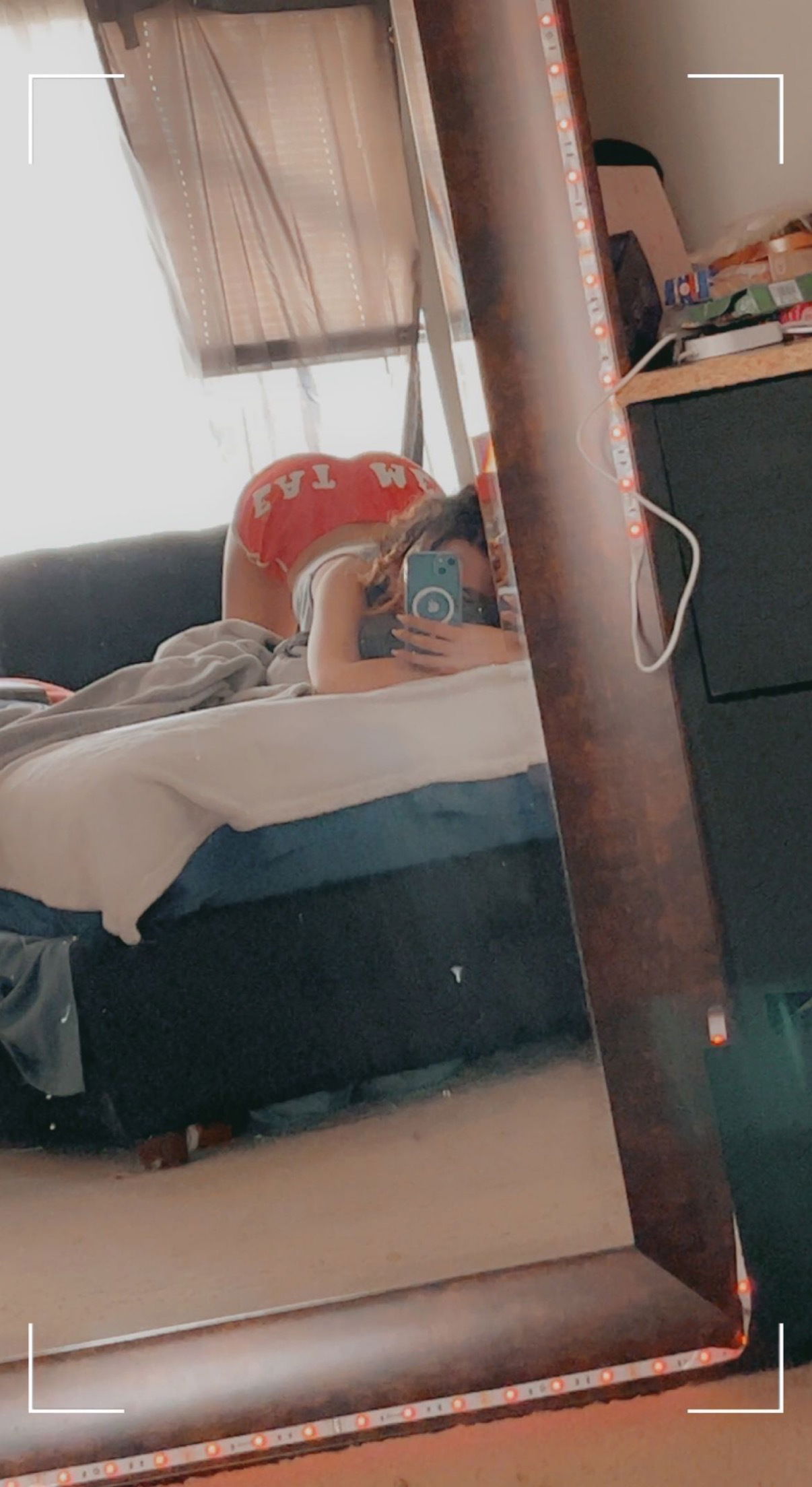 kiss me