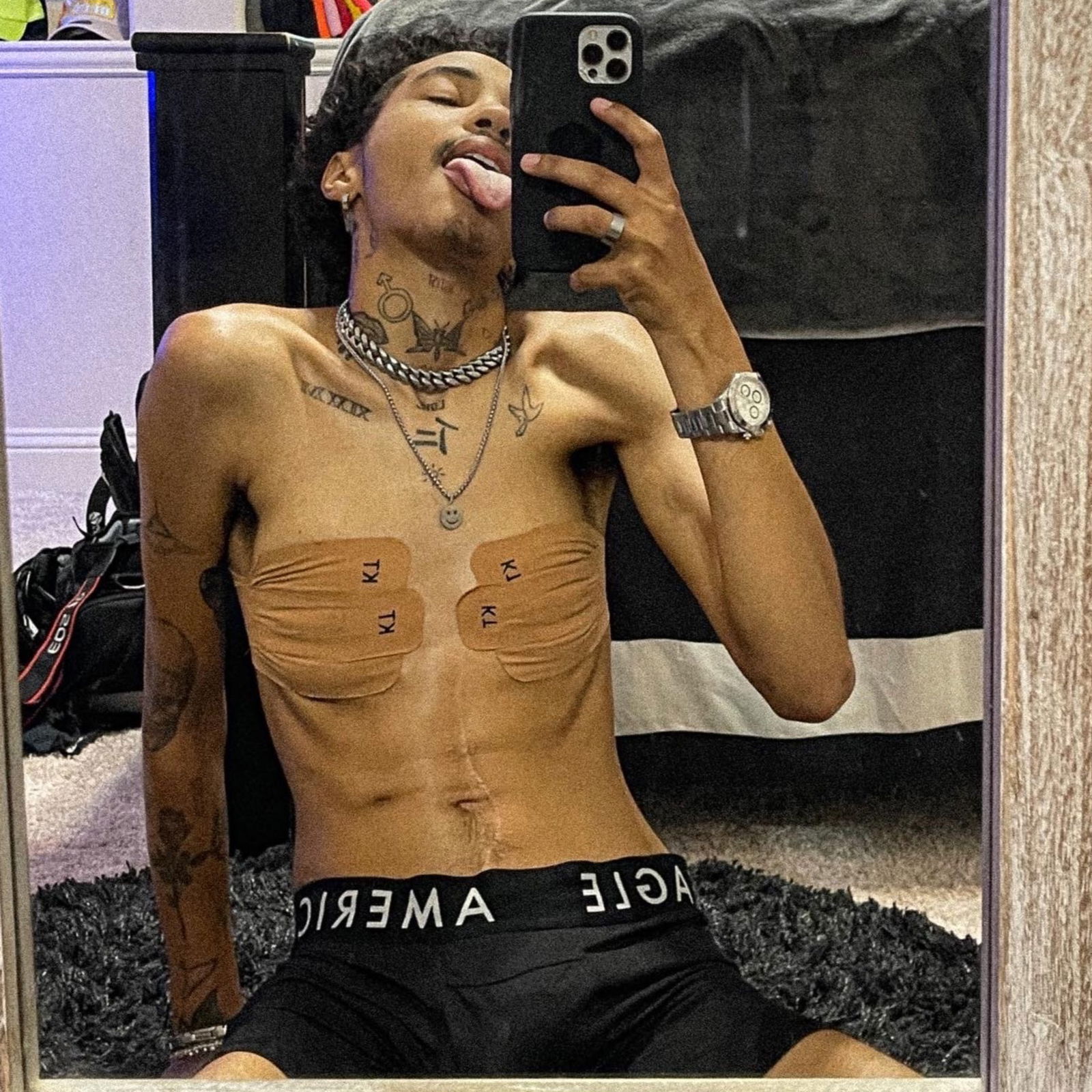 Trans Daddy's avatar