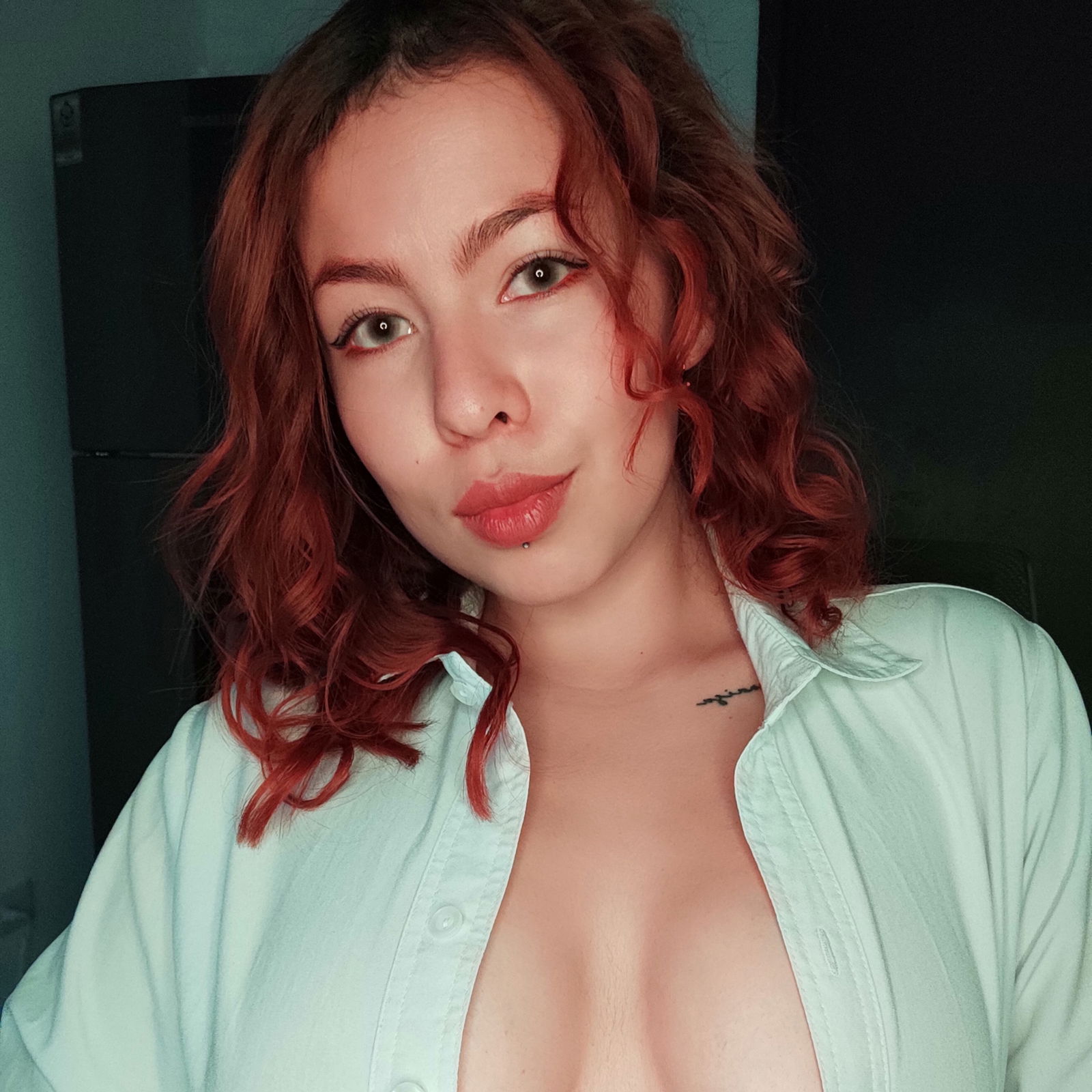 💃 Passionate Paloma