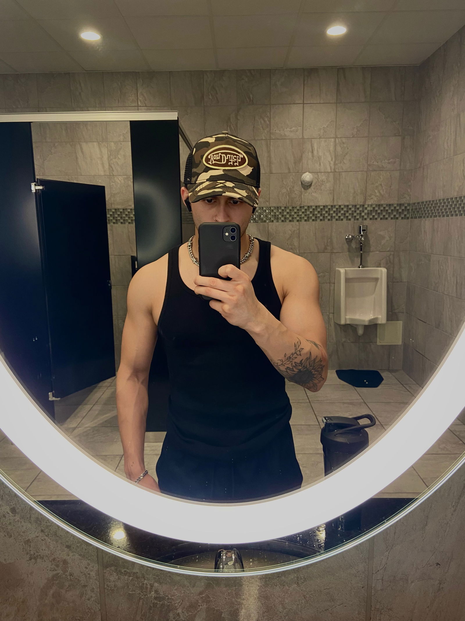 Joey Lones's avatar