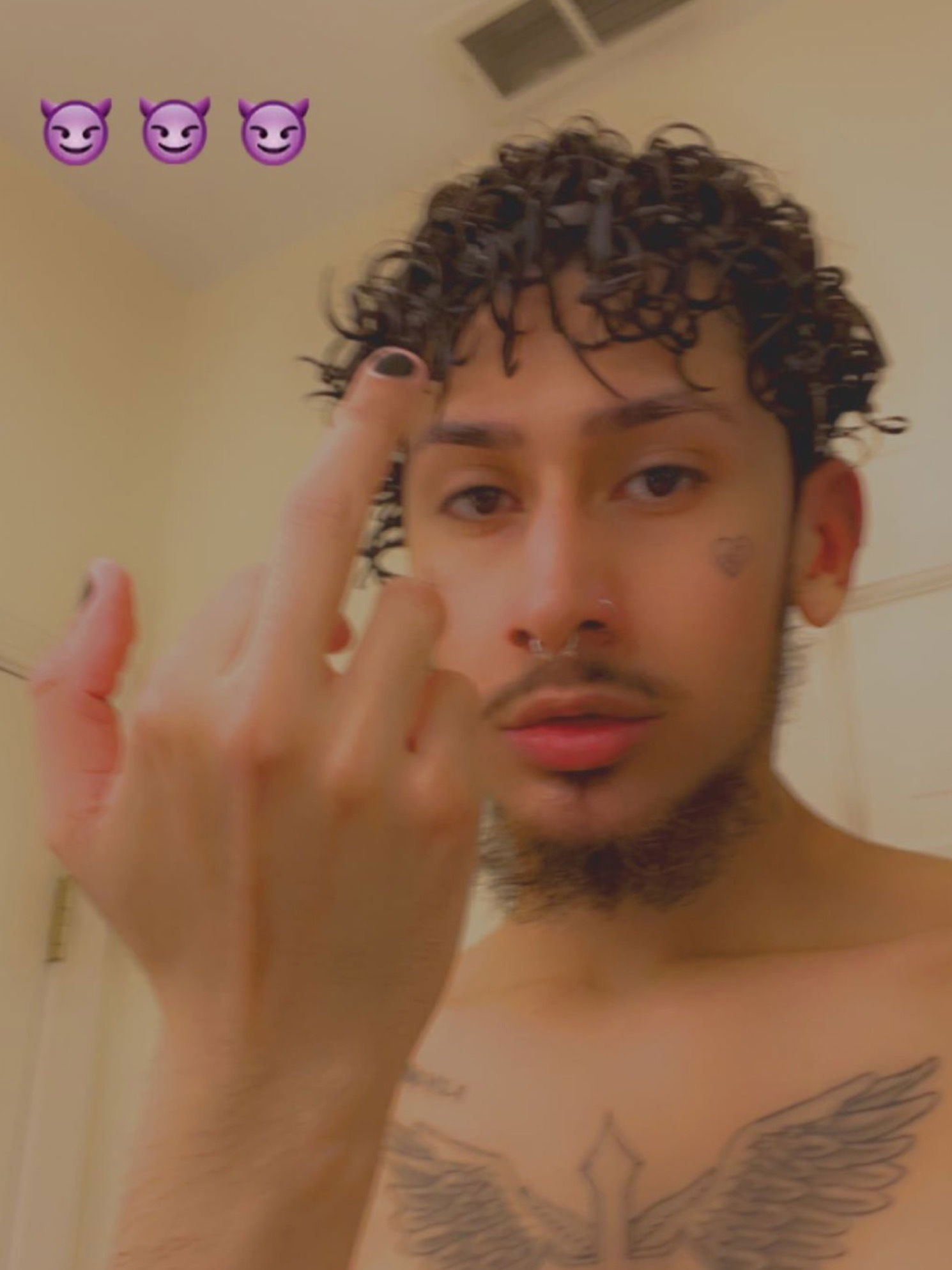 Goth Boi Chris 🐉❤️‍🔥's avatar