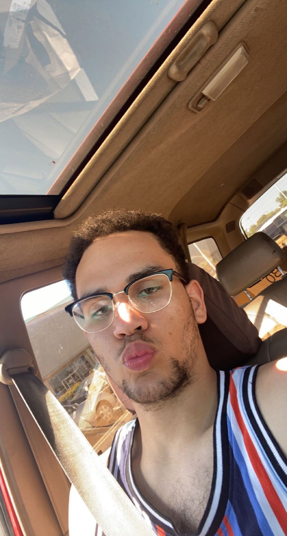 Papi Dani😇's avatar