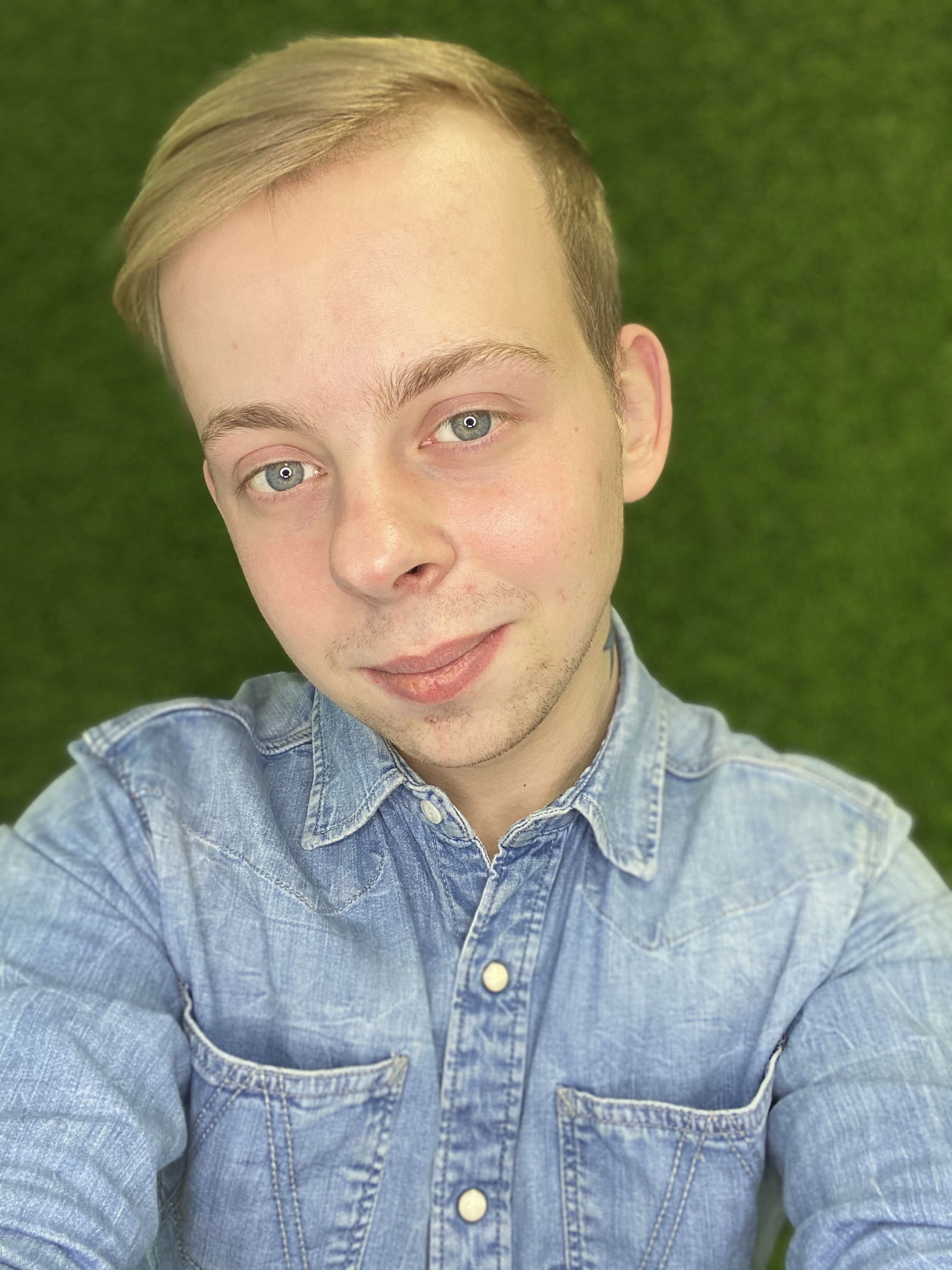 Pasha's avatar