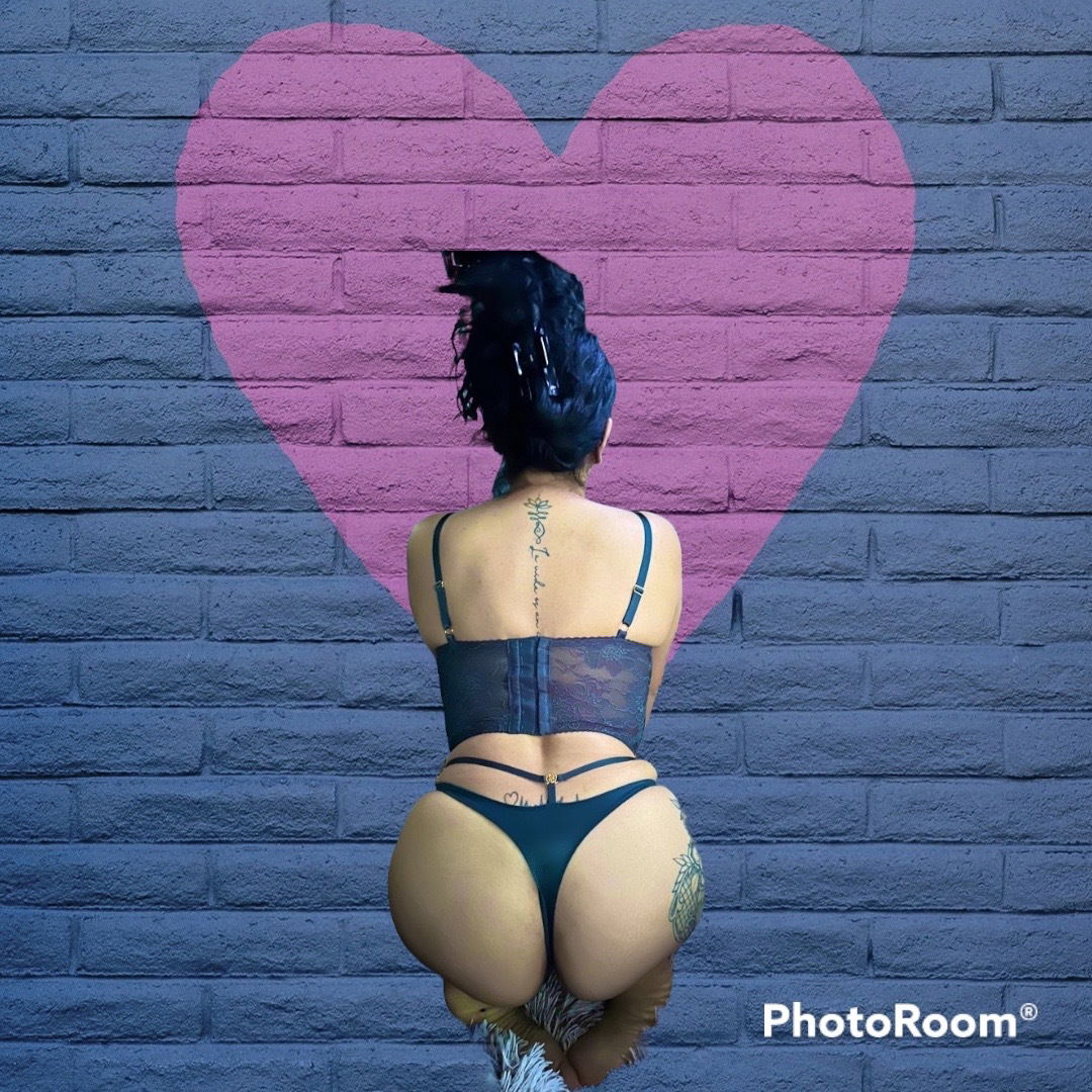 Pastelito🍰🧁🍩's avatar