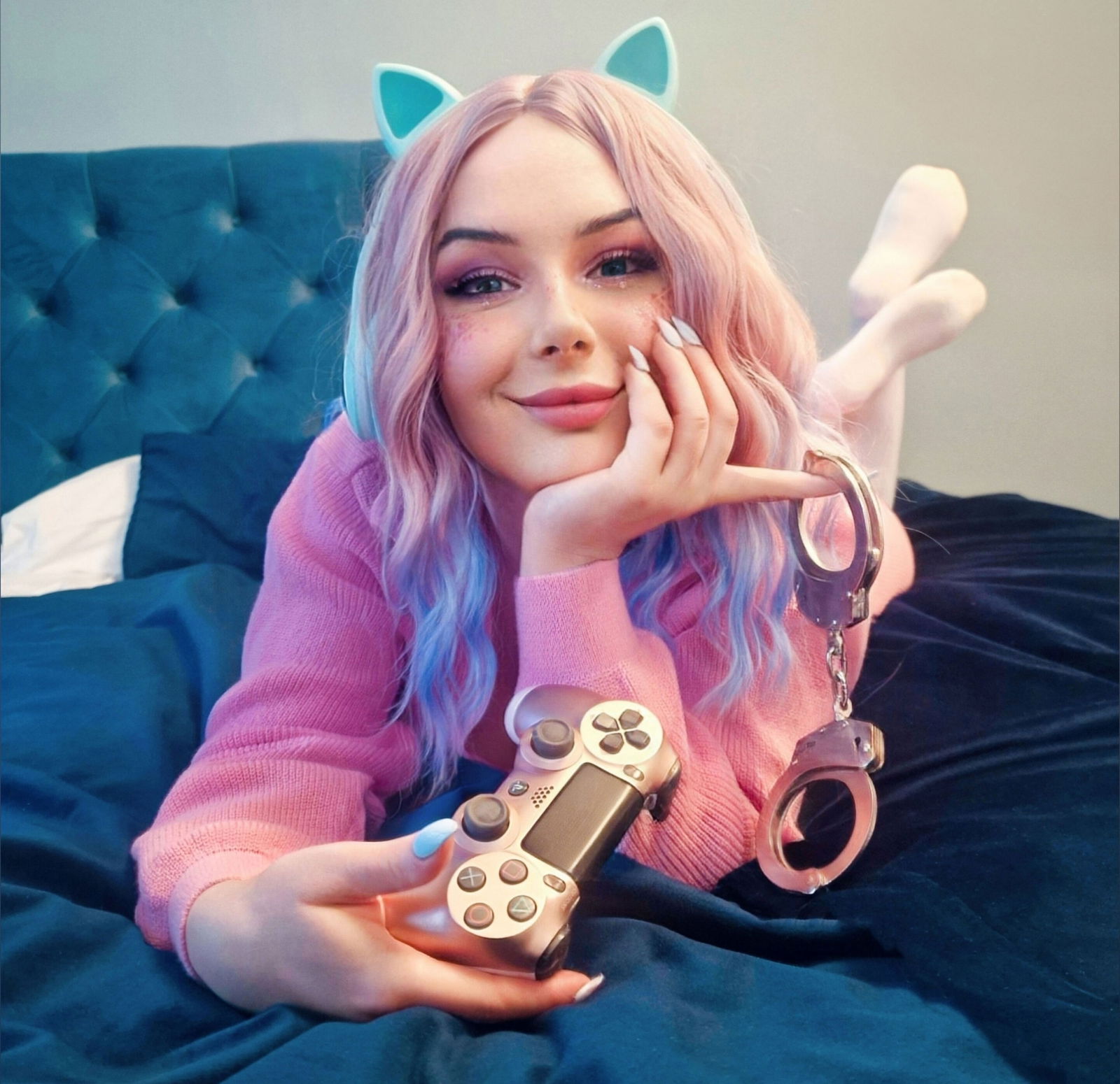 Pastel Penny 🩷🩵's avatar
