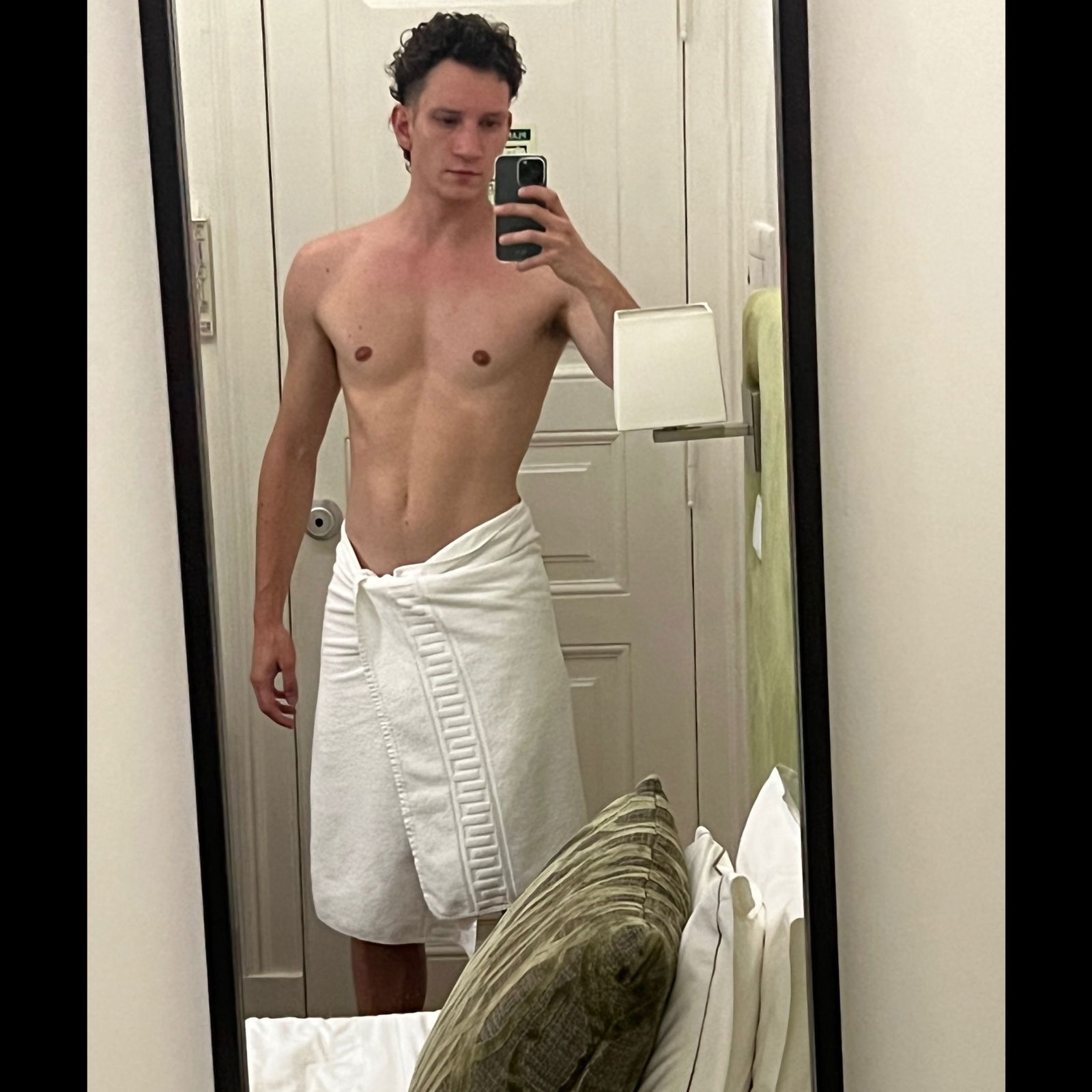 Peachy Mirko free 🐷's avatar