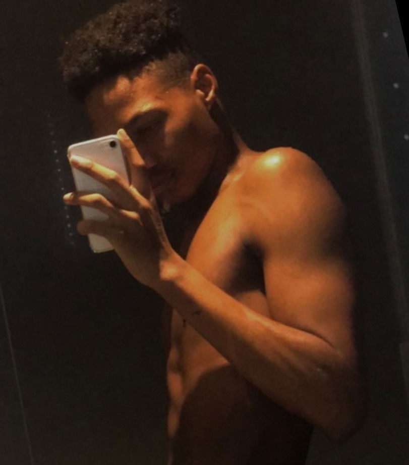 Peachy boi's avatar