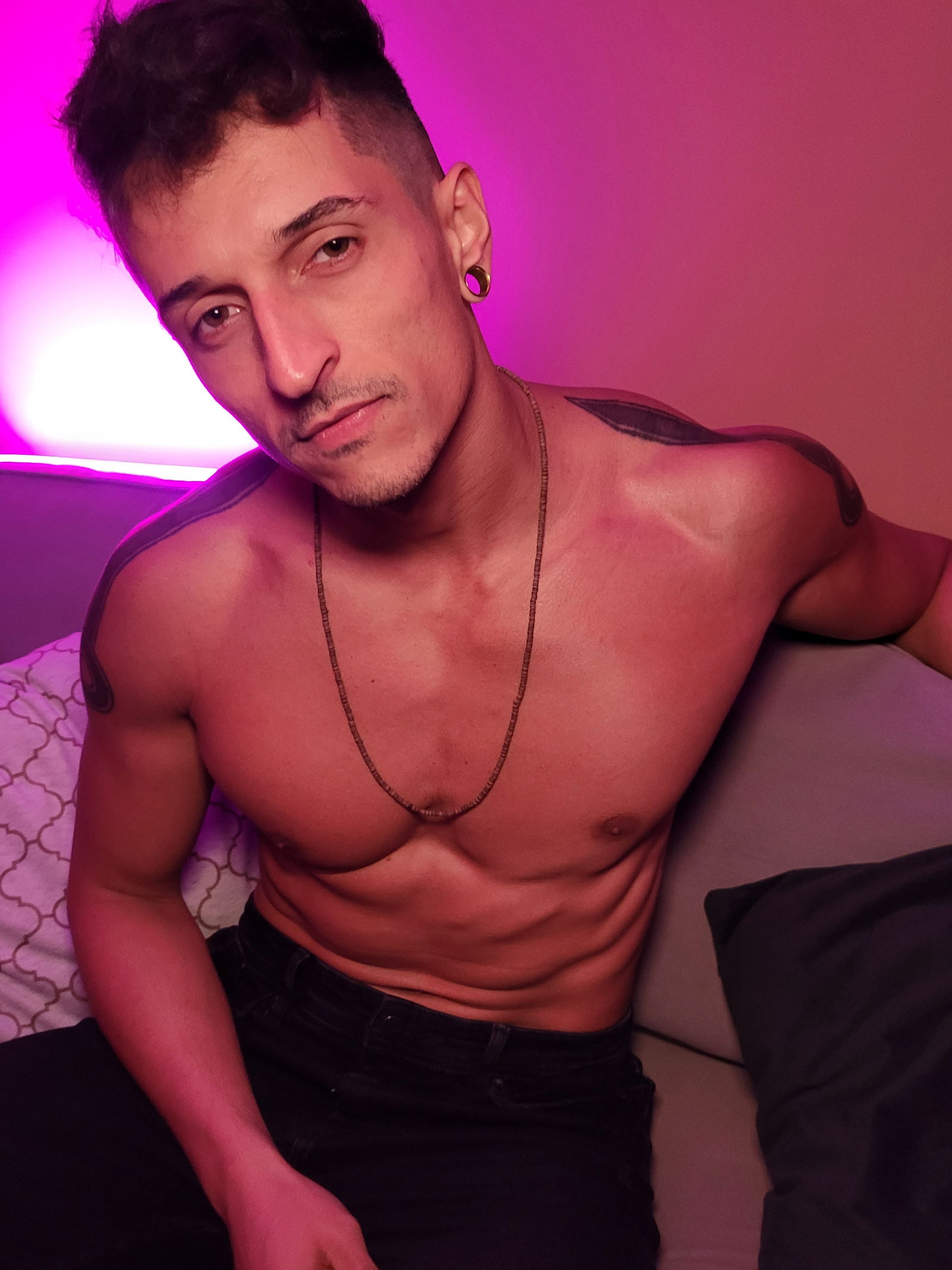 Pedro Caliente's avatar