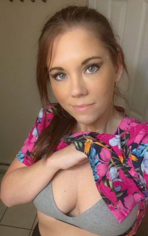 Peek In My Panties's avatar