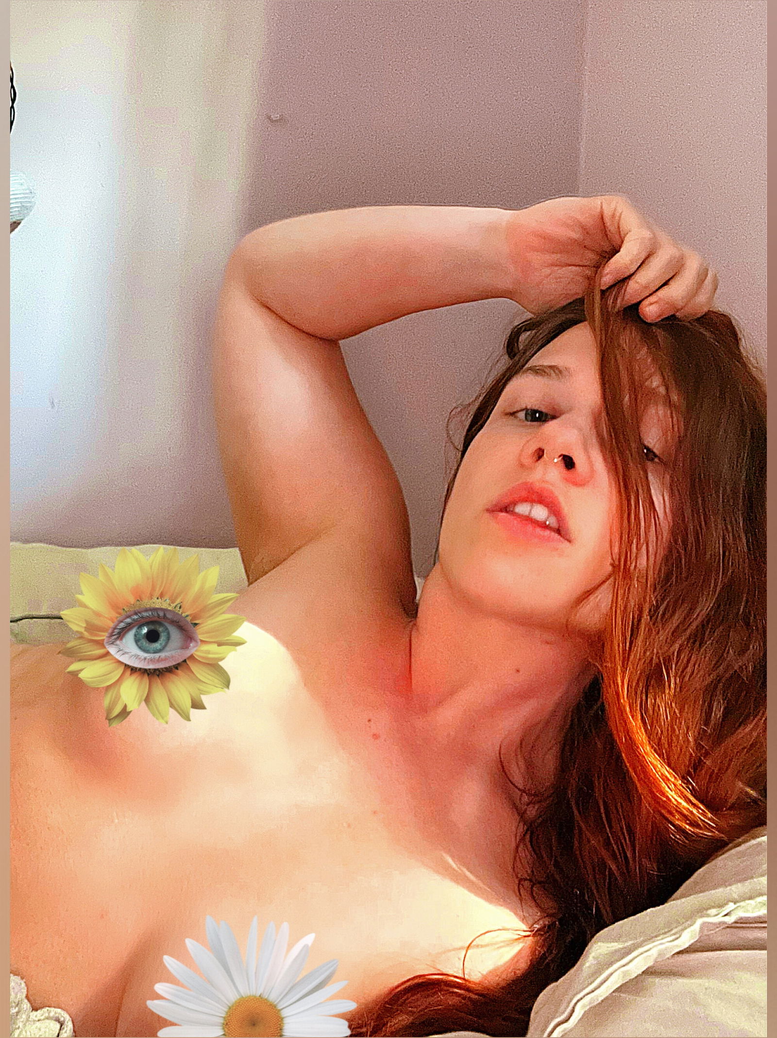 Persia Lourdes's avatar