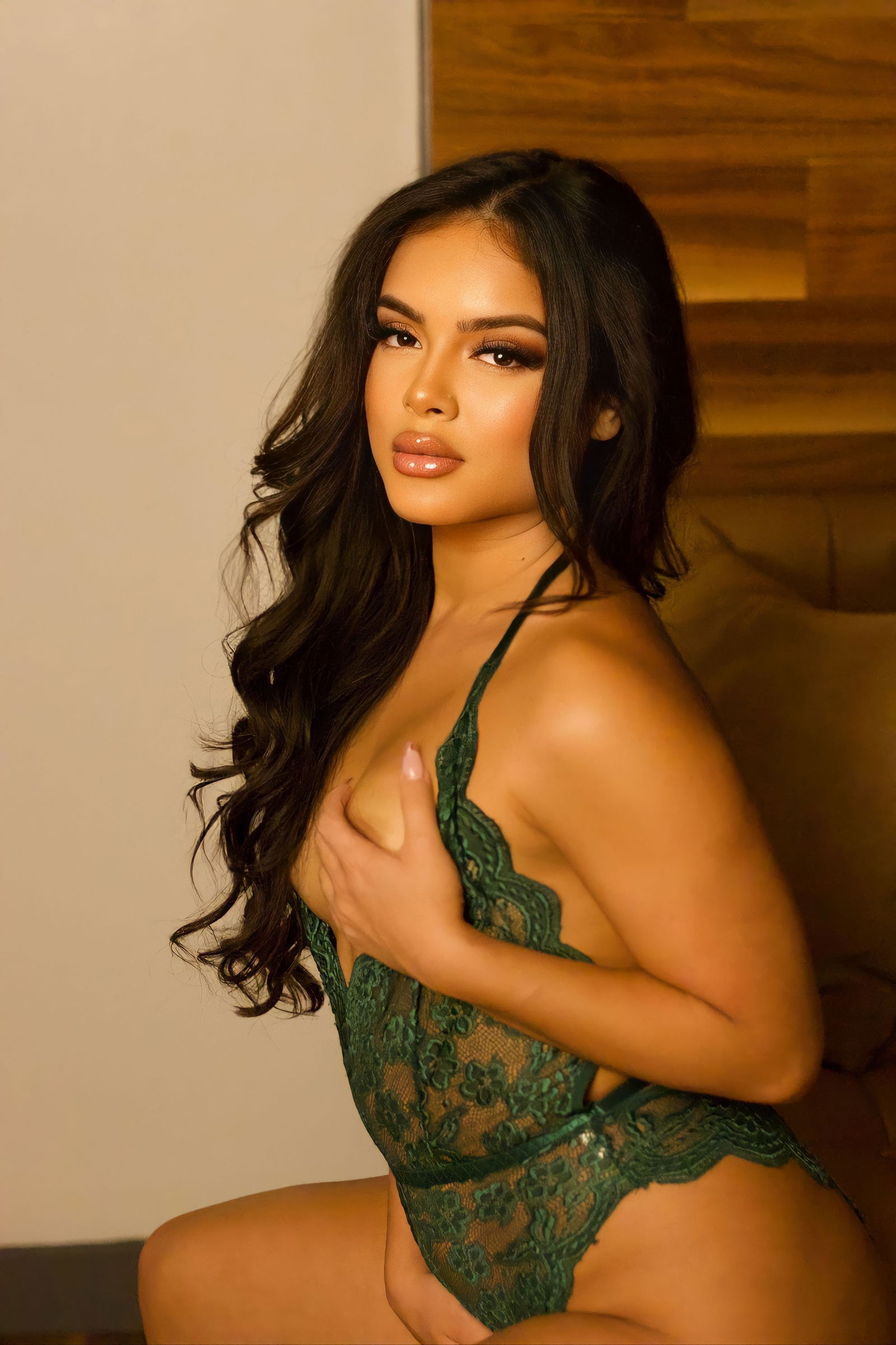 Pretty Petite's avatar