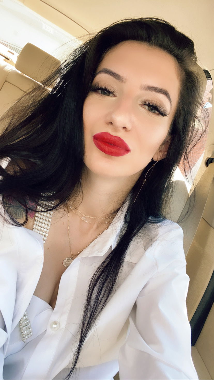Helene's avatar