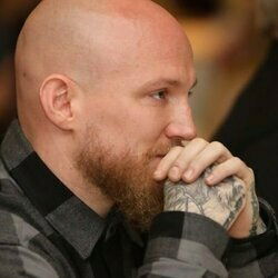 Phil Strong's avatar