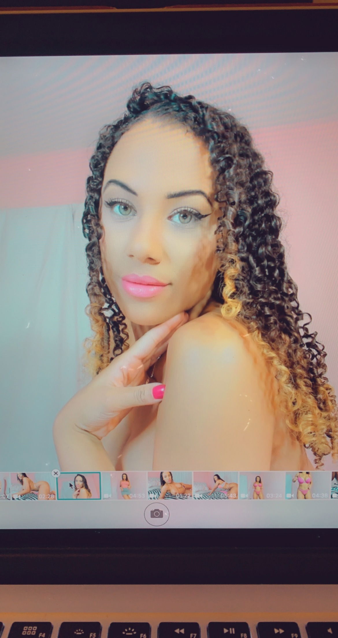 pinklipz's avatar