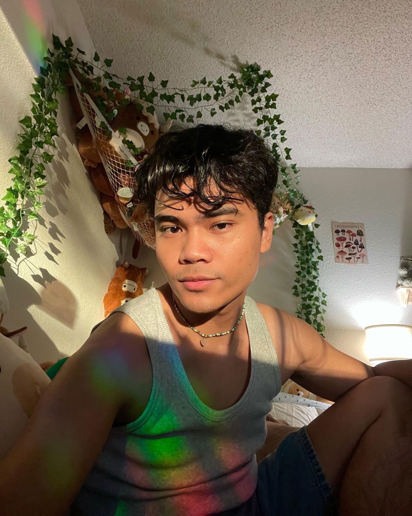 R's avatar