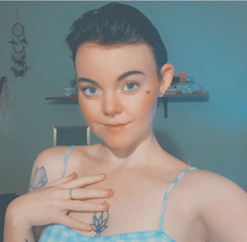 Pixie Mai's avatar