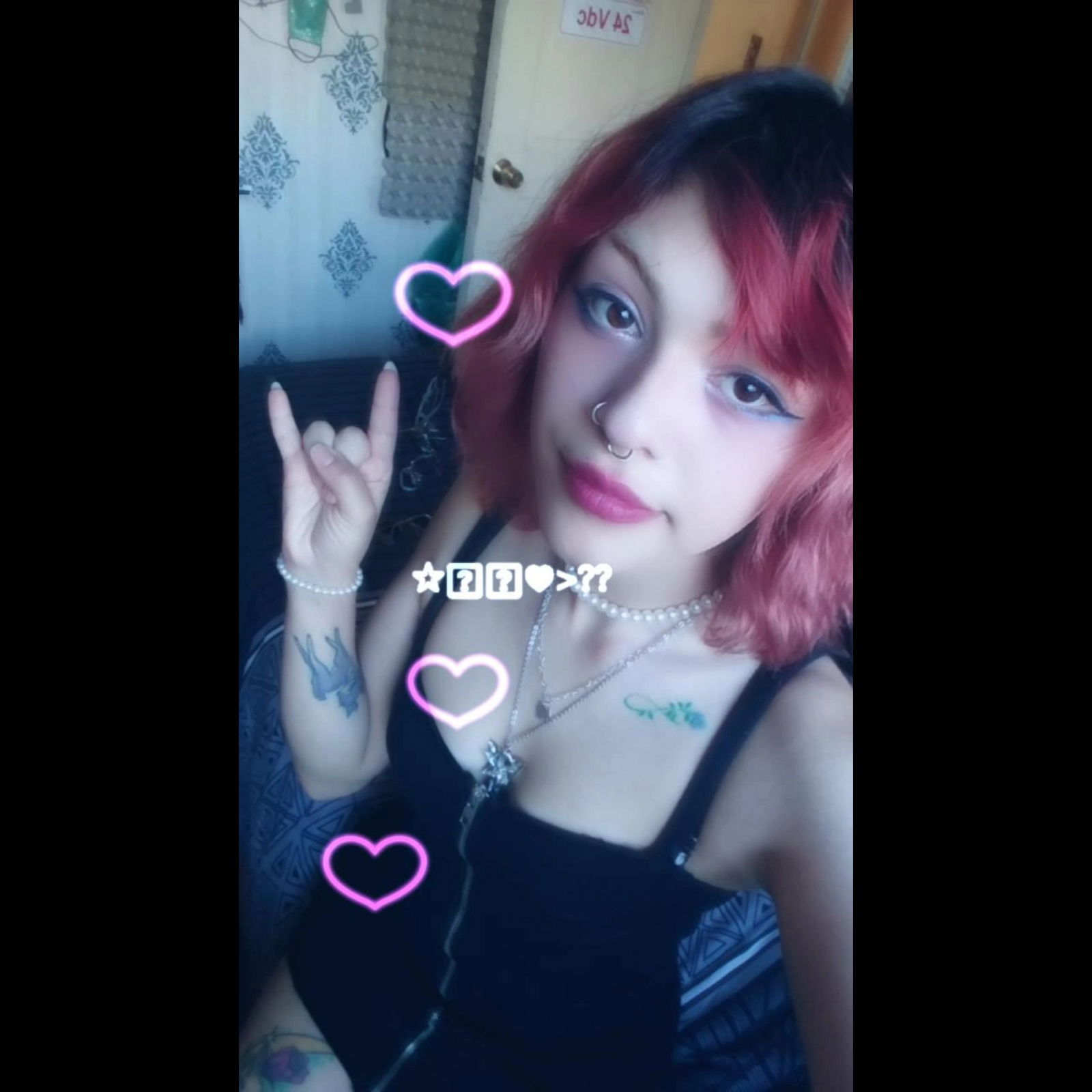 P i n k i e 💖🌱🍄's avatar