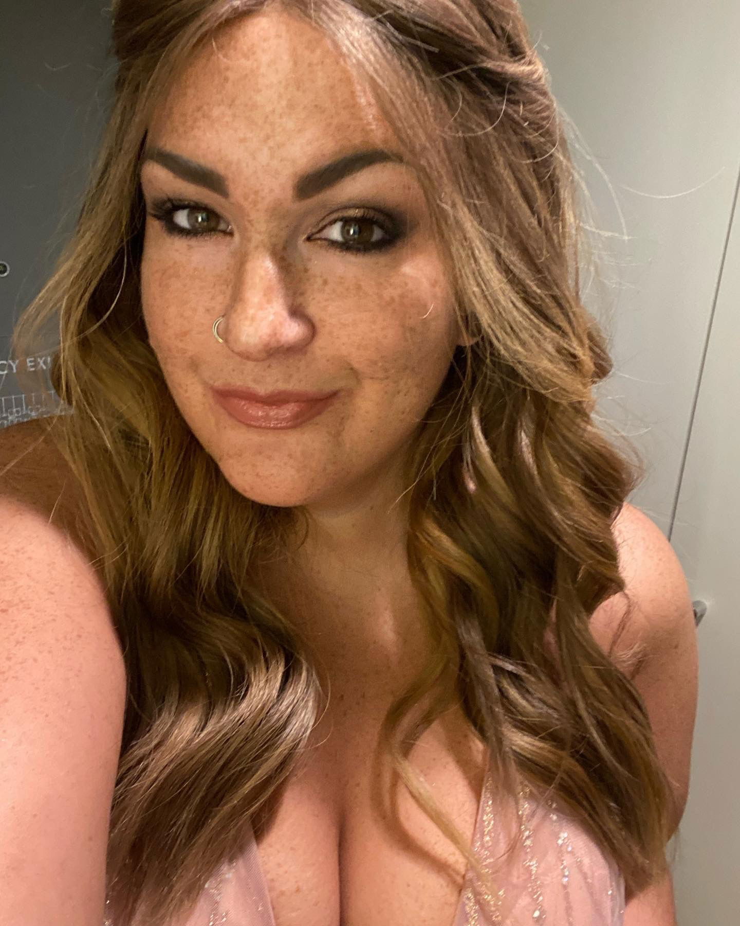 Lindsey's avatar