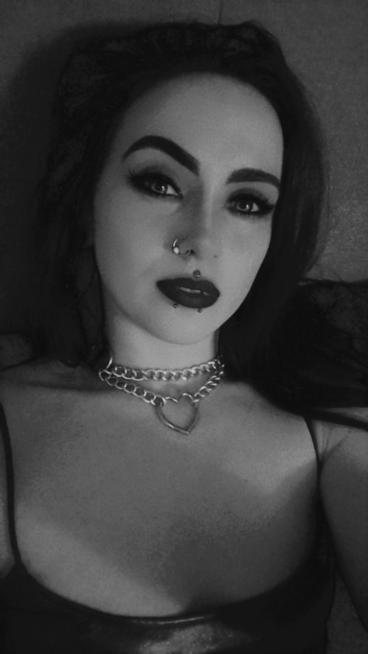 Poison Ivy's avatar