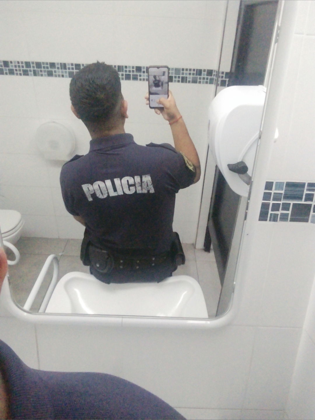 Elpolisex's avatar