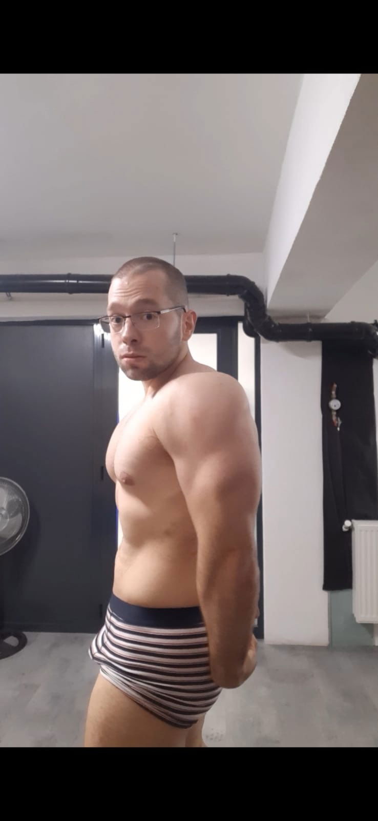 Powerfull Bodybuilder xxx