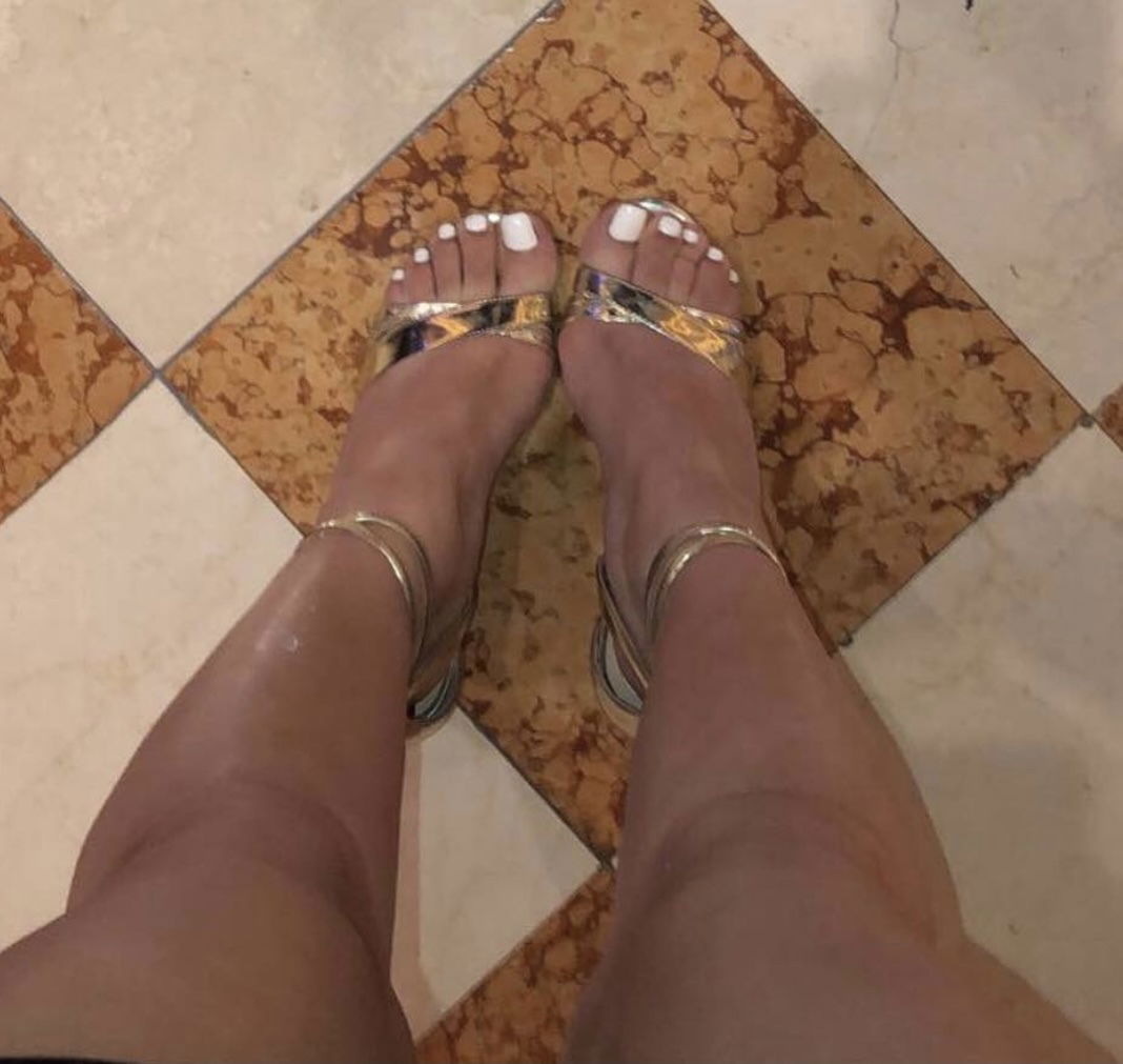 Pretty Feet 🤍's avatar