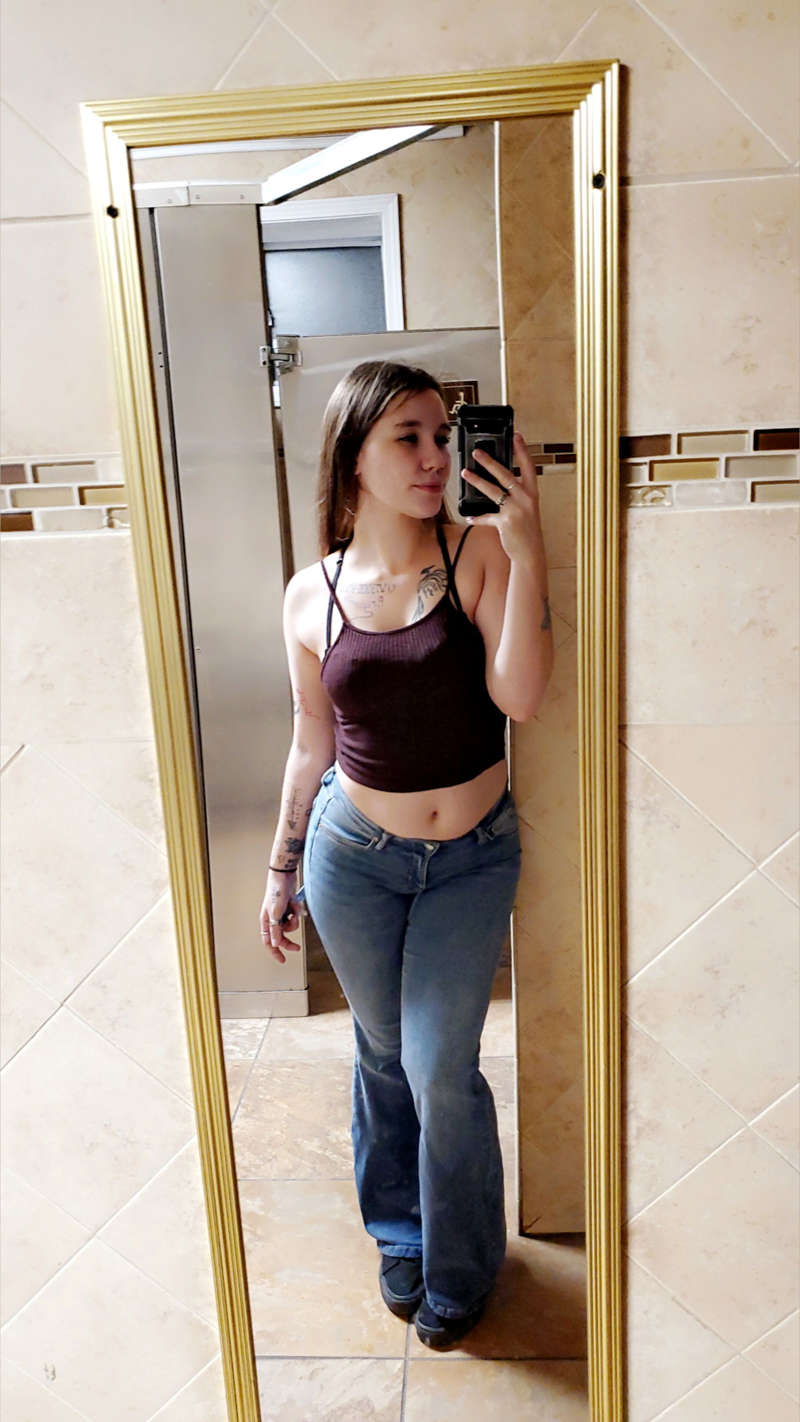 Mama Red 👅💦's avatar