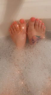 Pretty Feet