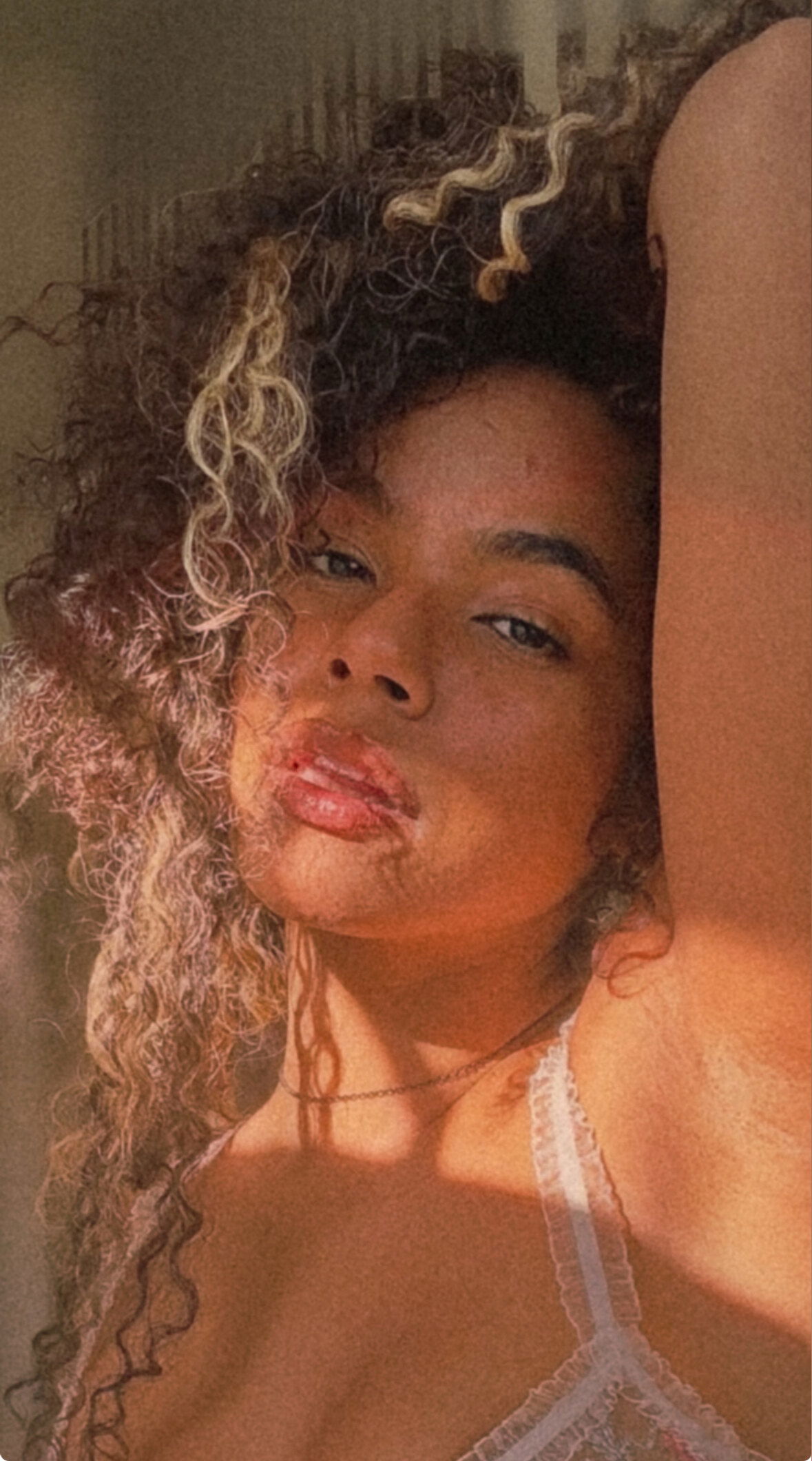Helayna Marie's avatar