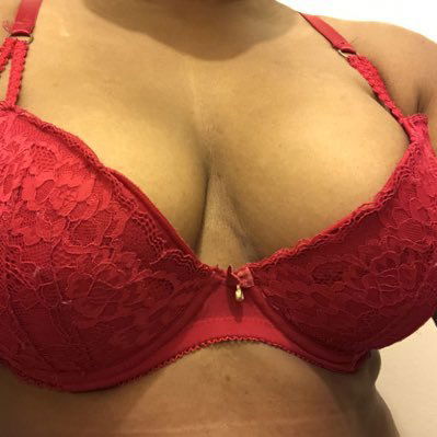 🍒 THE PUFFY NIPPLE GODDESS 🍒's avatar