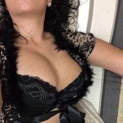 pussycatwife's avatar