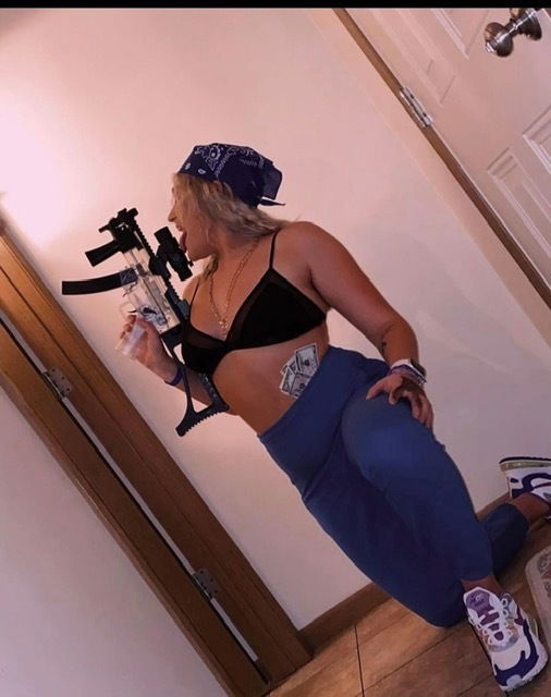Queen Khalifa's avatar