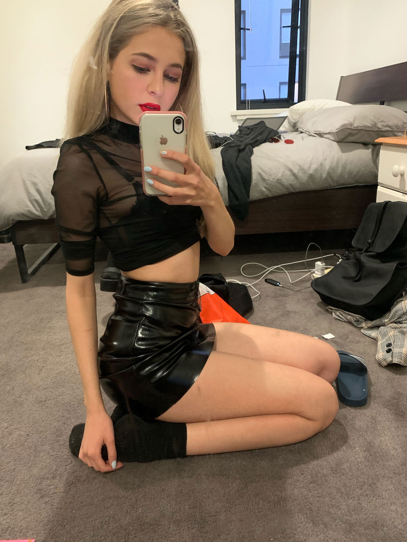 Queen Lily 🐉's avatar