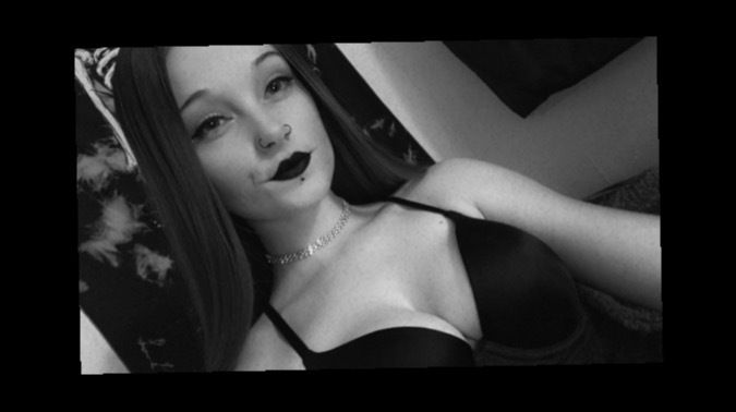 KJ🥀🖤