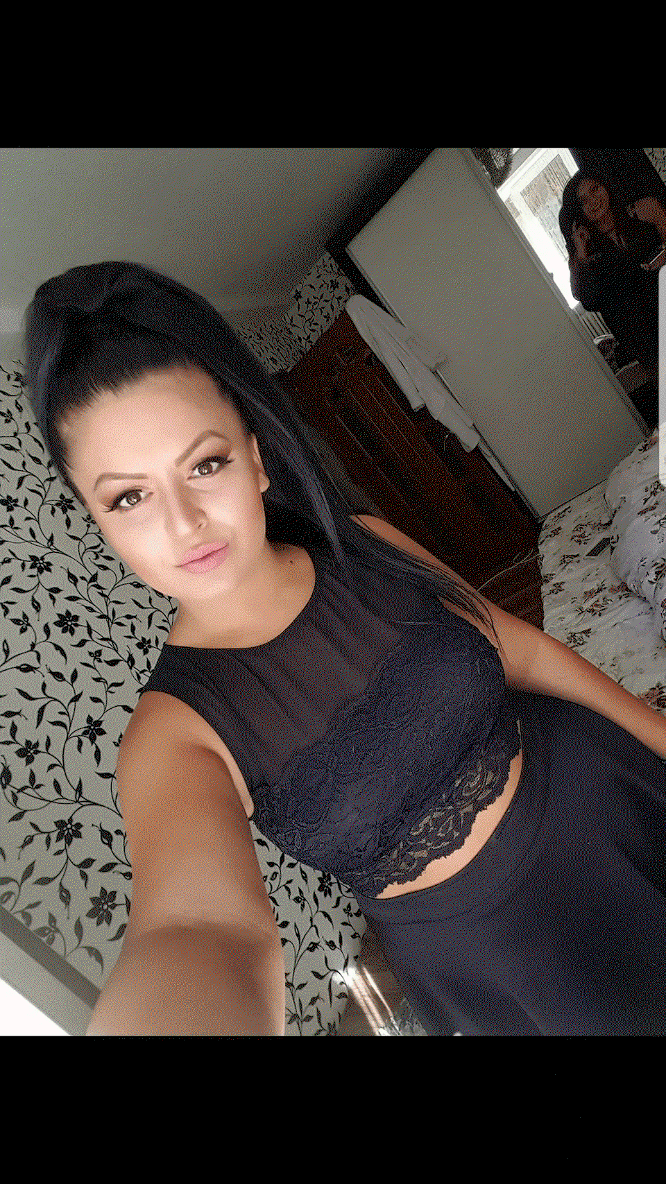 R. Valentina's avatar