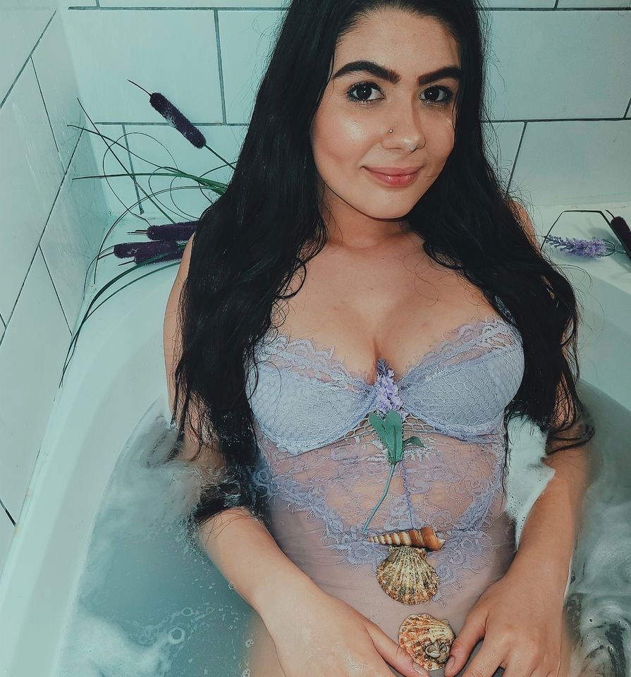 Rosie's avatar