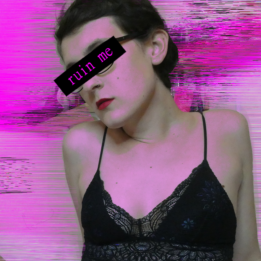 kate gore's avatar