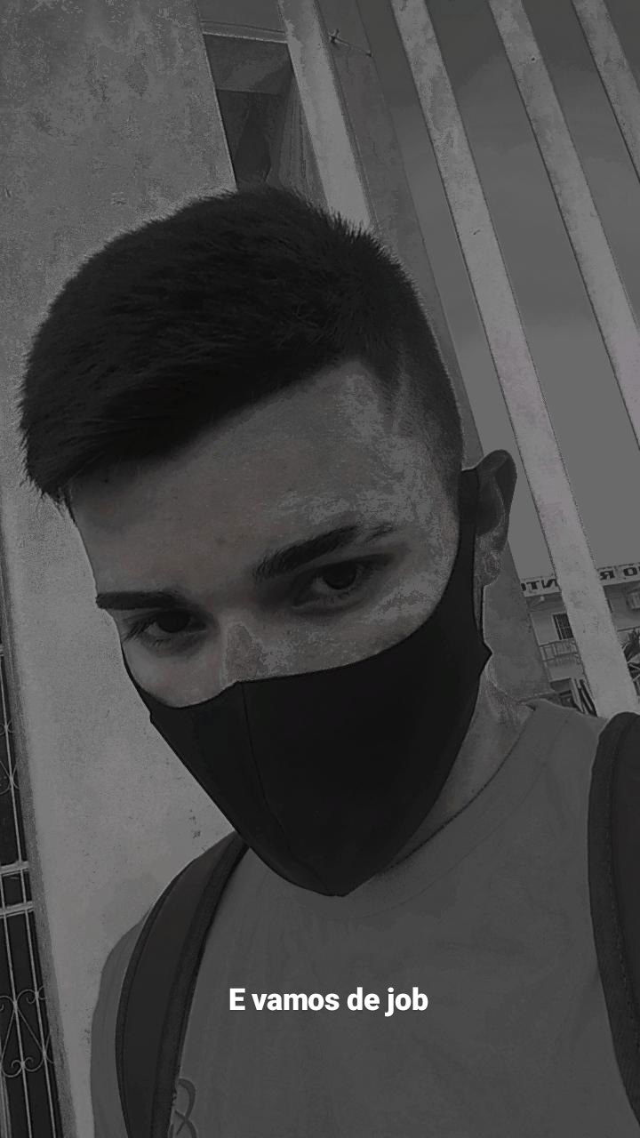Masked Redgux 🔥's avatar