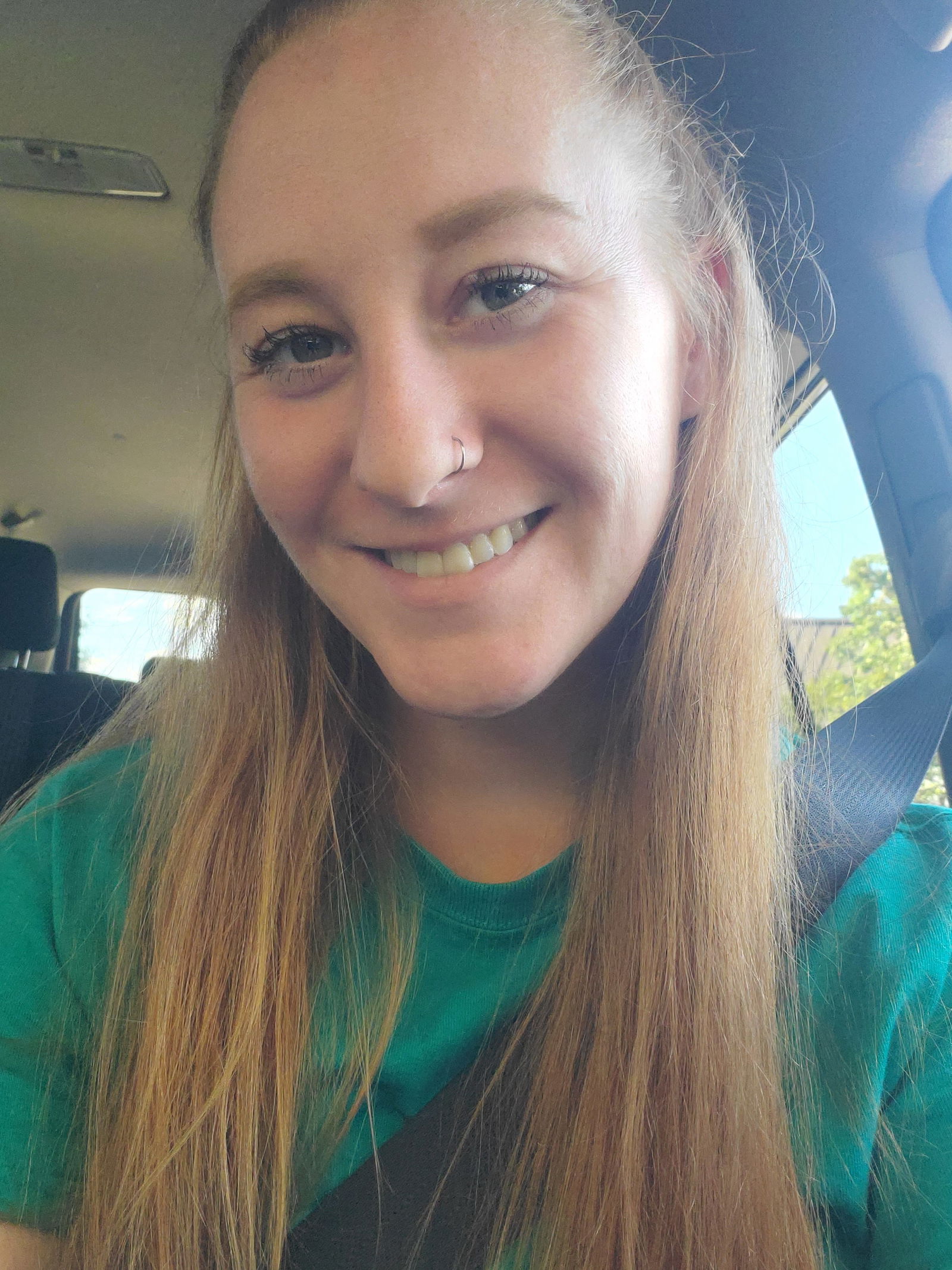 Amy Leigh's avatar
