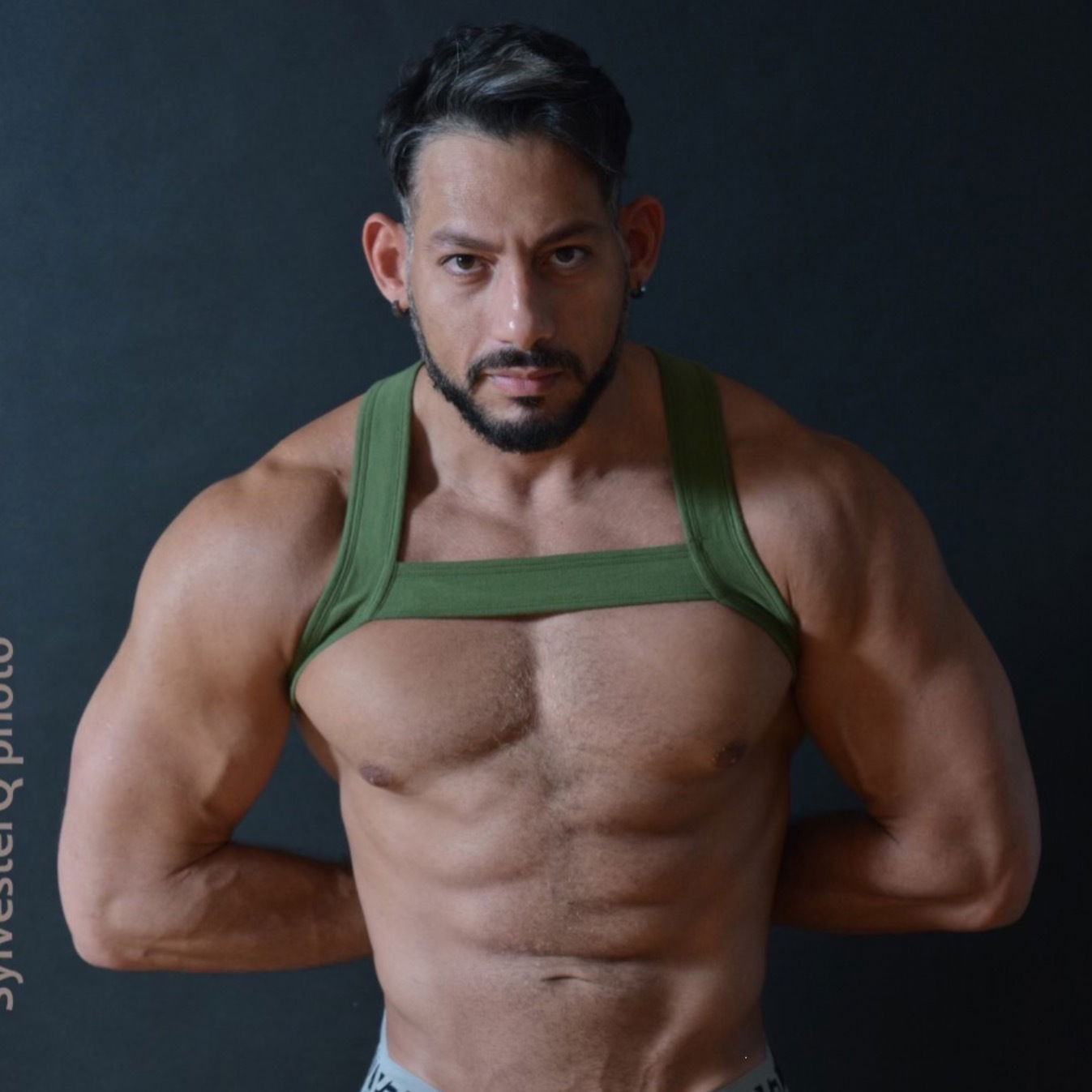Miguel Rey's avatar