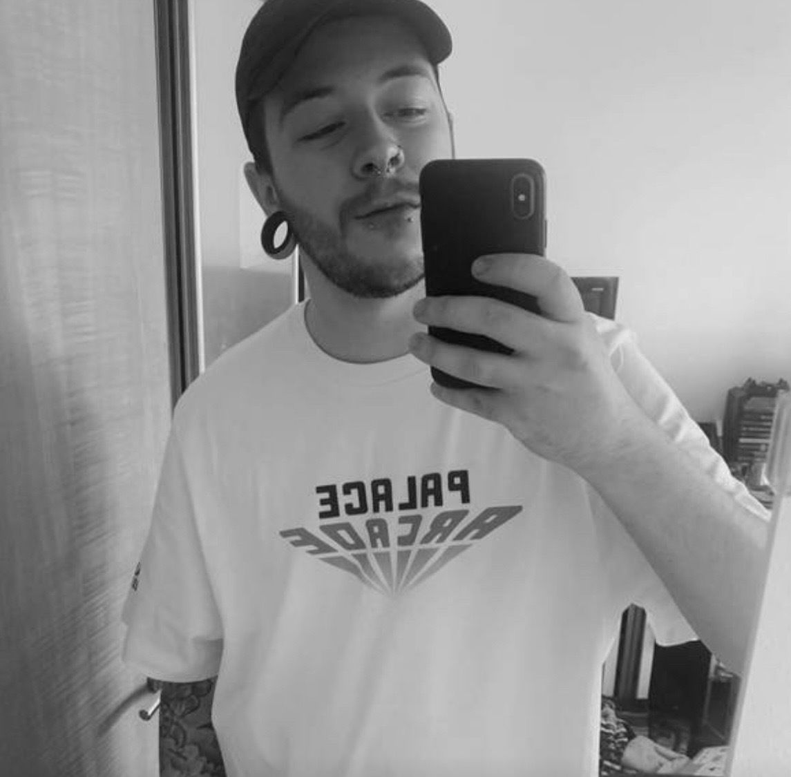 Ryan Broderick's avatar