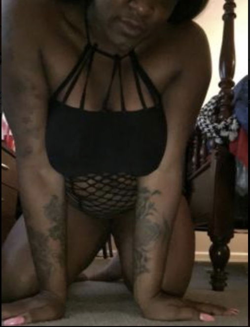 RB SO NAUGHTY 😈❣️'s avatar