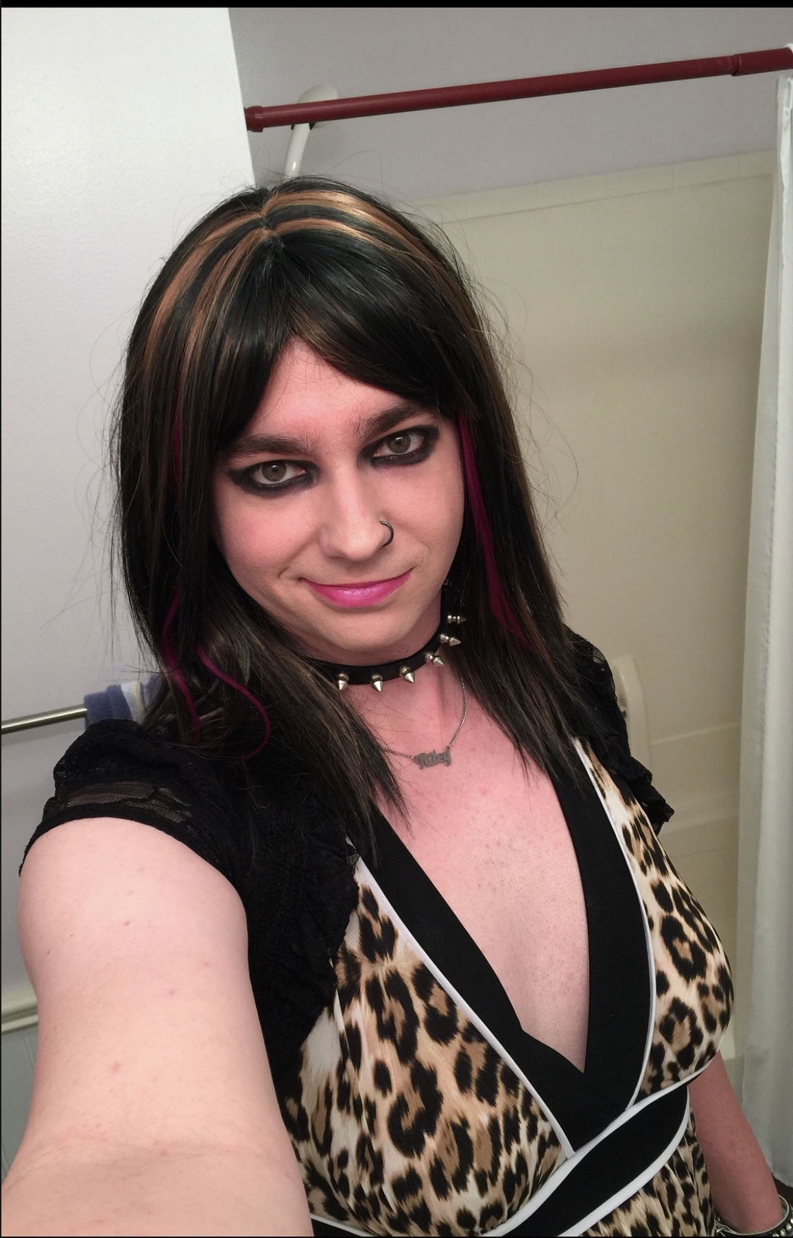 Riley Rayne's avatar