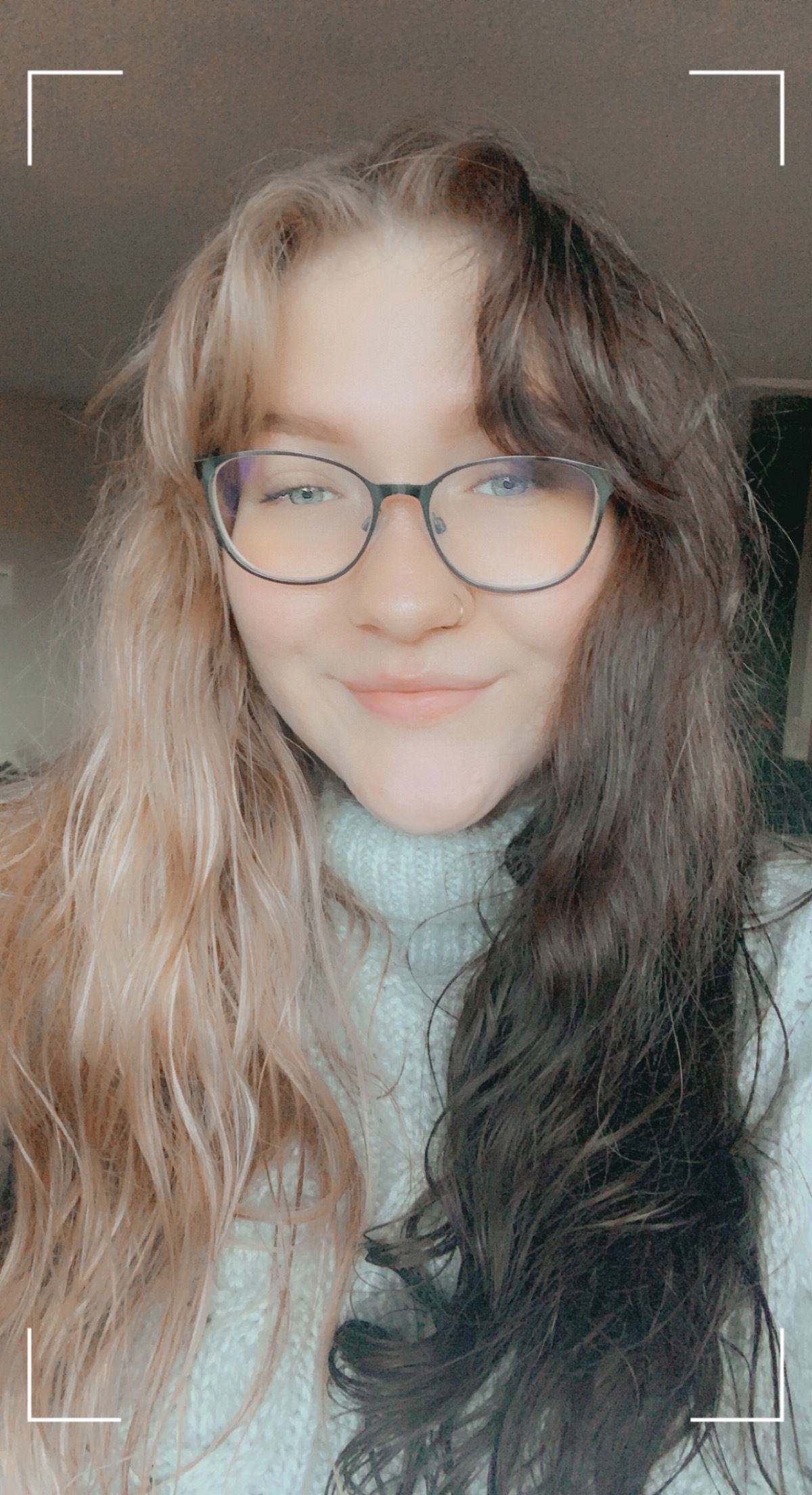 River 🍄's avatar