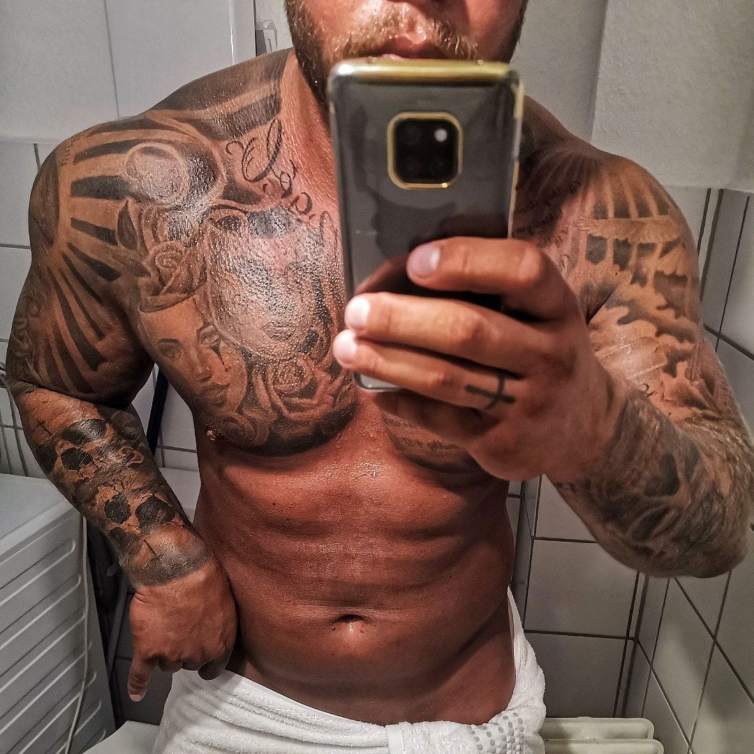 inkedandfit's avatar