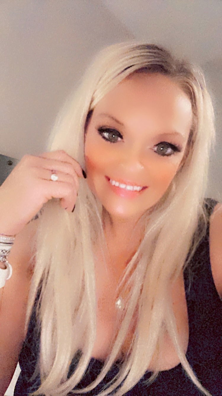 Ronda NonyaBiz's avatar