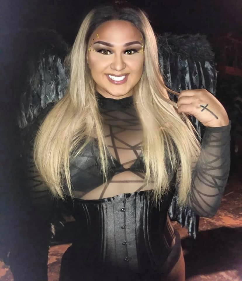 Ronii Flores's avatar