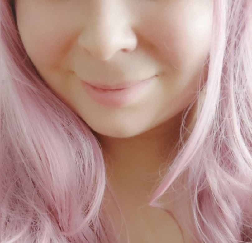 Rosa's avatar
