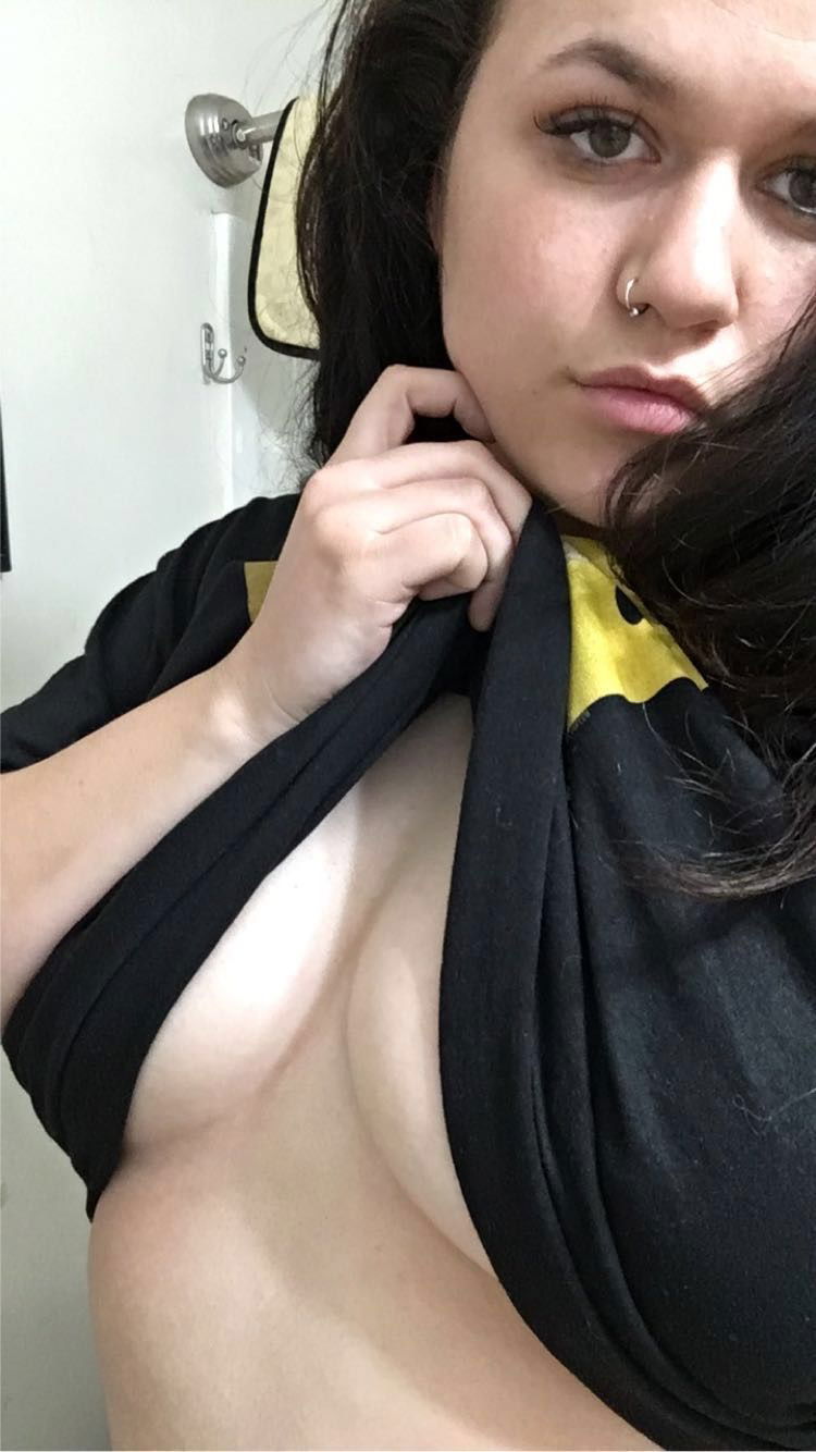 Rose Milton's avatar