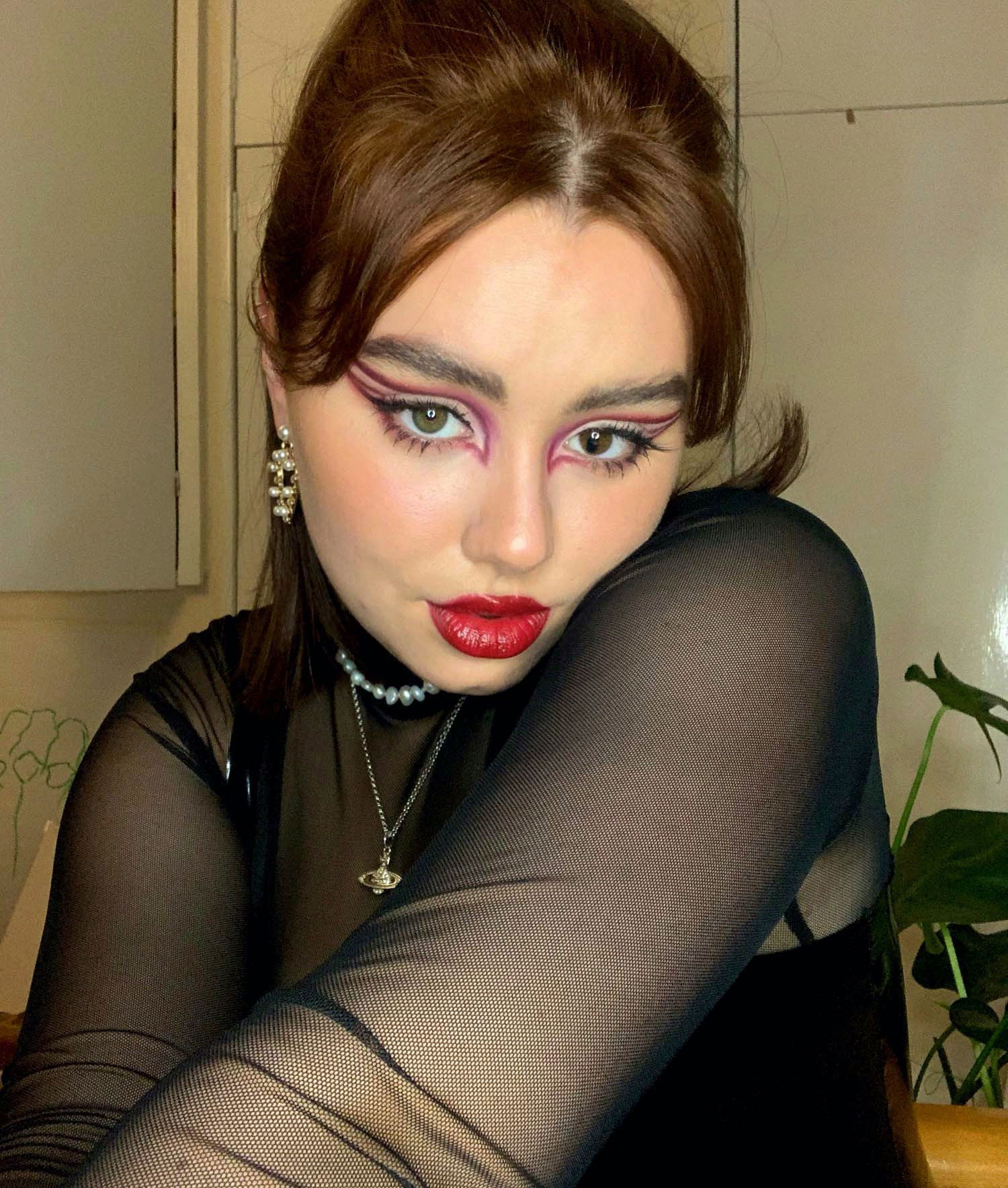 🌹 Rose 🌹's avatar
